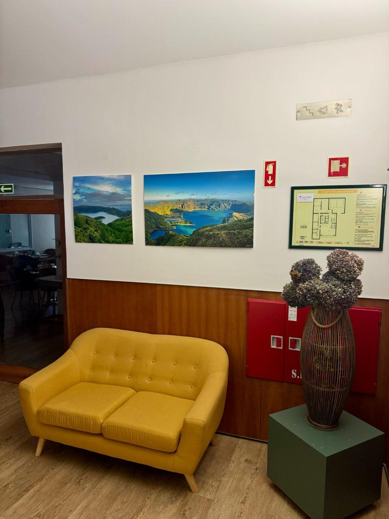 Anc Resort Caloura Exteriör bild